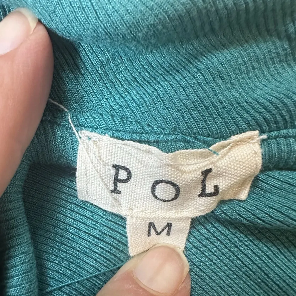 NWOT POL Medium Crop Top Ribbed Cross Cross Neckline Stretchy Cropped Teal - Image 6