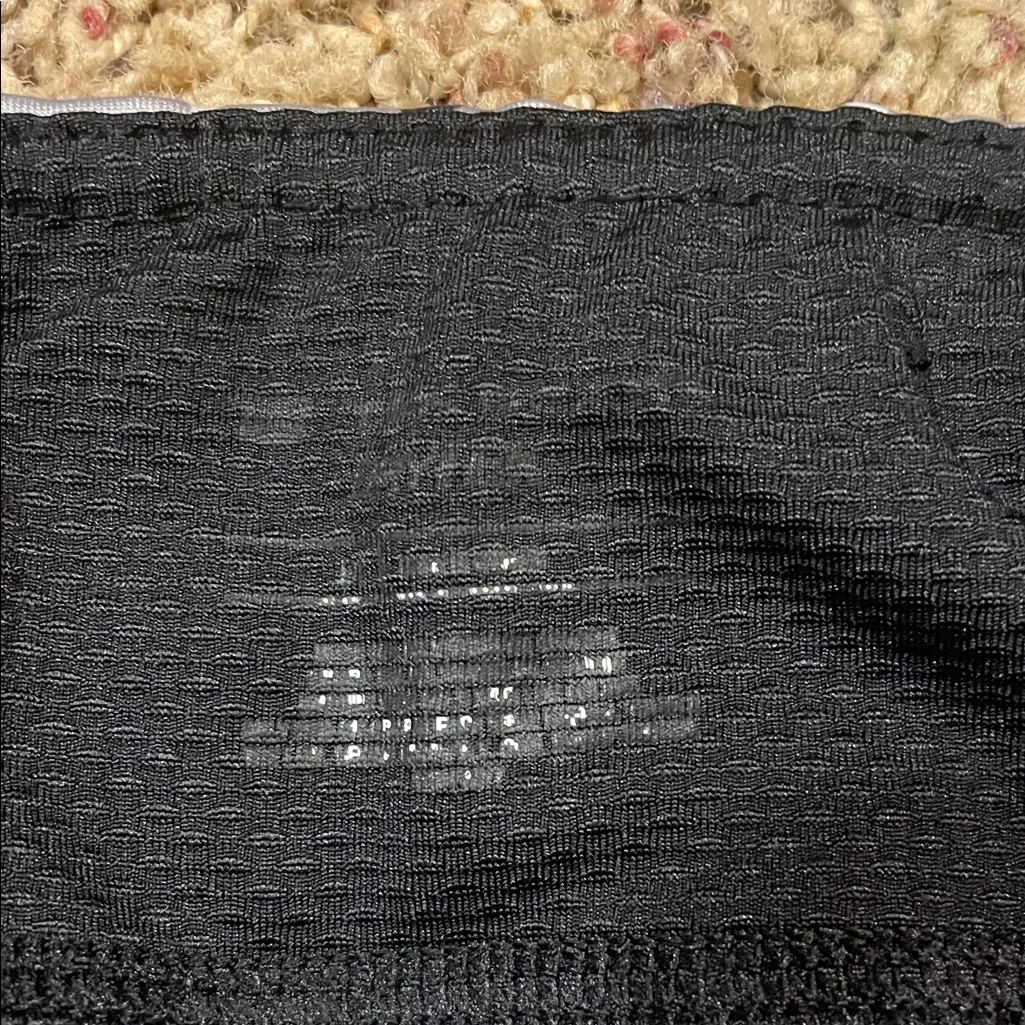 Tek Gear Black and Gray Geometric Leggings - Image 2