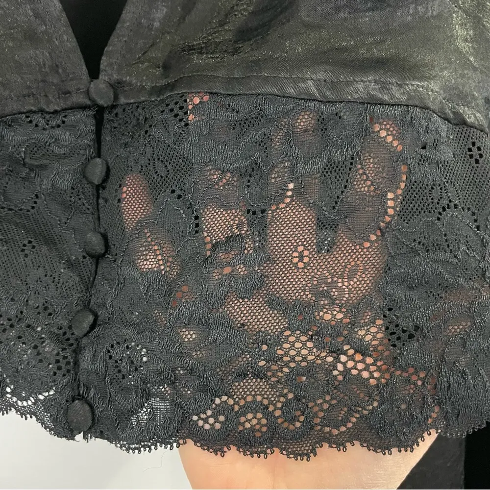 New  Lace Hem V-Neck Balloon Sleeve Crop Top Cropped Blouse Black Size XS - Image 7