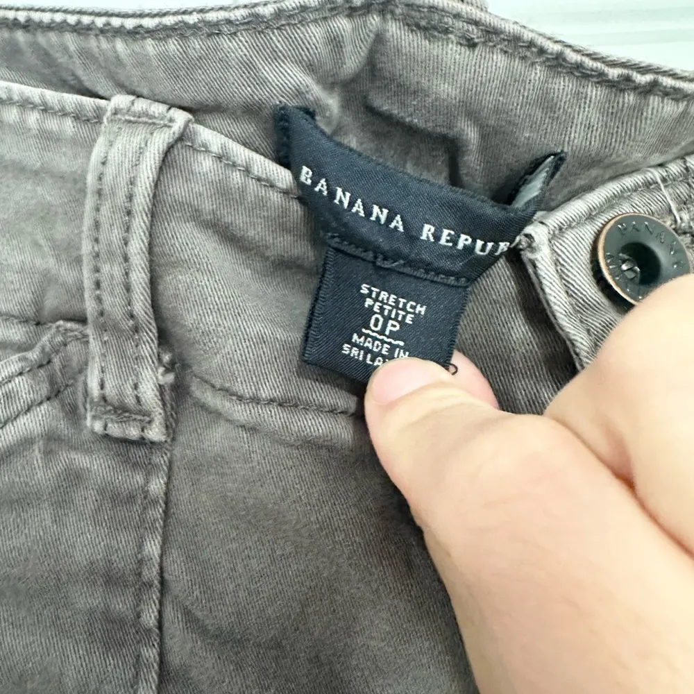 Banana Republic grey Cargo Pants Slim Fit Cotton pants size 0P Streetwear Y2K - Image 2