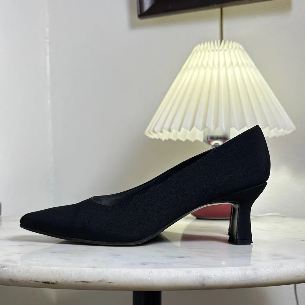 Stuart Weitzman Black Heels with Silver Insole - Image 4