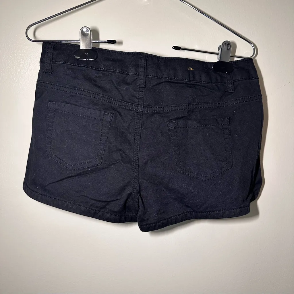 Mossimo Supply Co. Black Jean Shorts Size 6 - Image 2