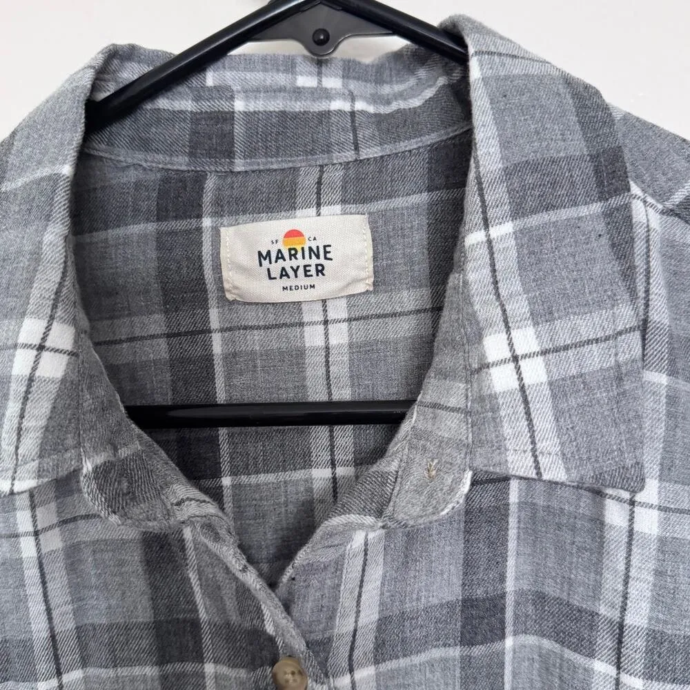 Meadow Plaid Button Down in Grey Size Medium - Image 5