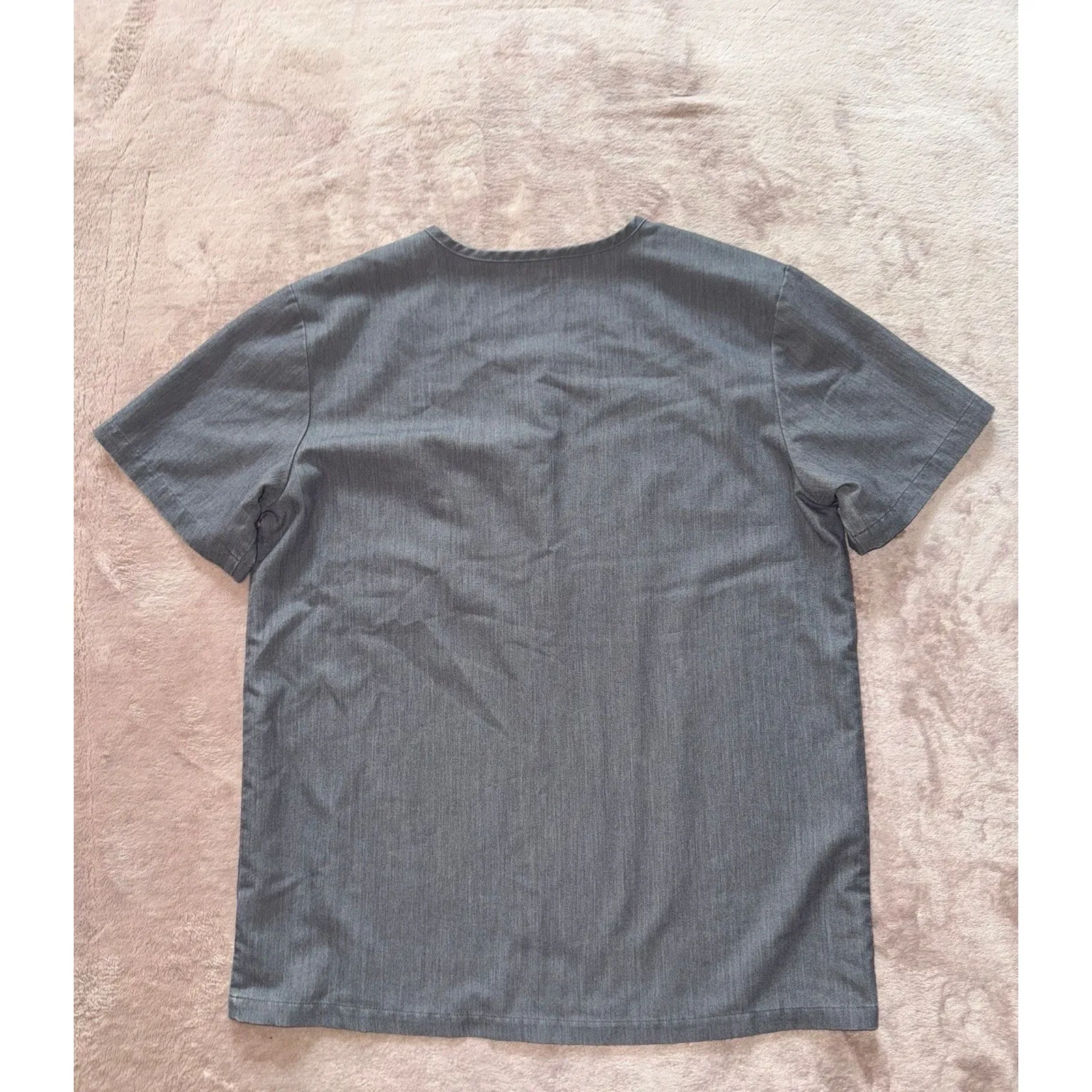 Figs‎ Catarina Top Women's Scrub V-neck Gray Size Medium - Image 5