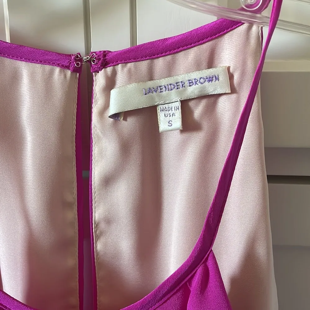 Lavender Brown Women’s Fuscia Pink Racerback Flowy Tank Top - Size Small - Image 2