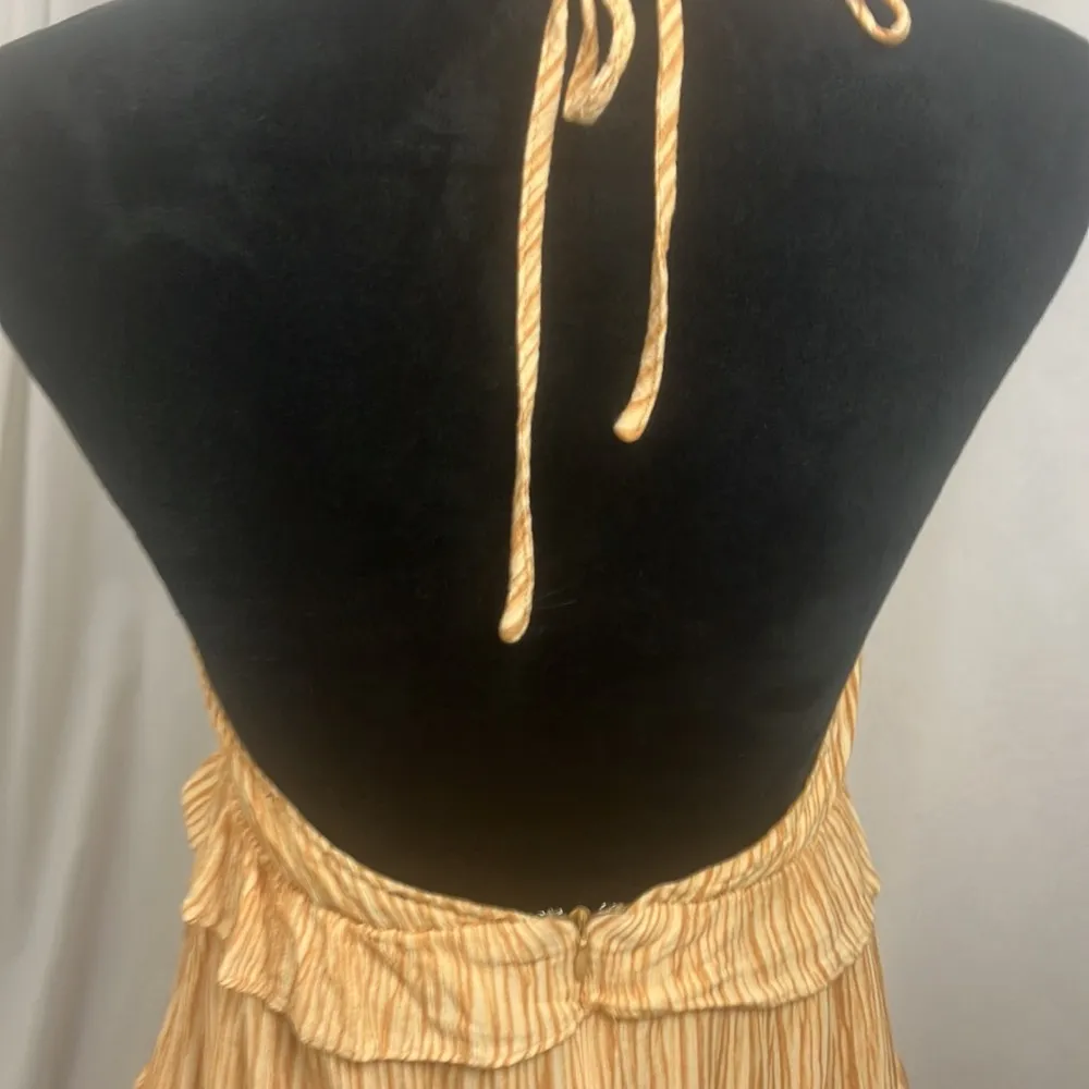 Lulus yellow and white bohemian style halter dress woman’s size small - Image 7