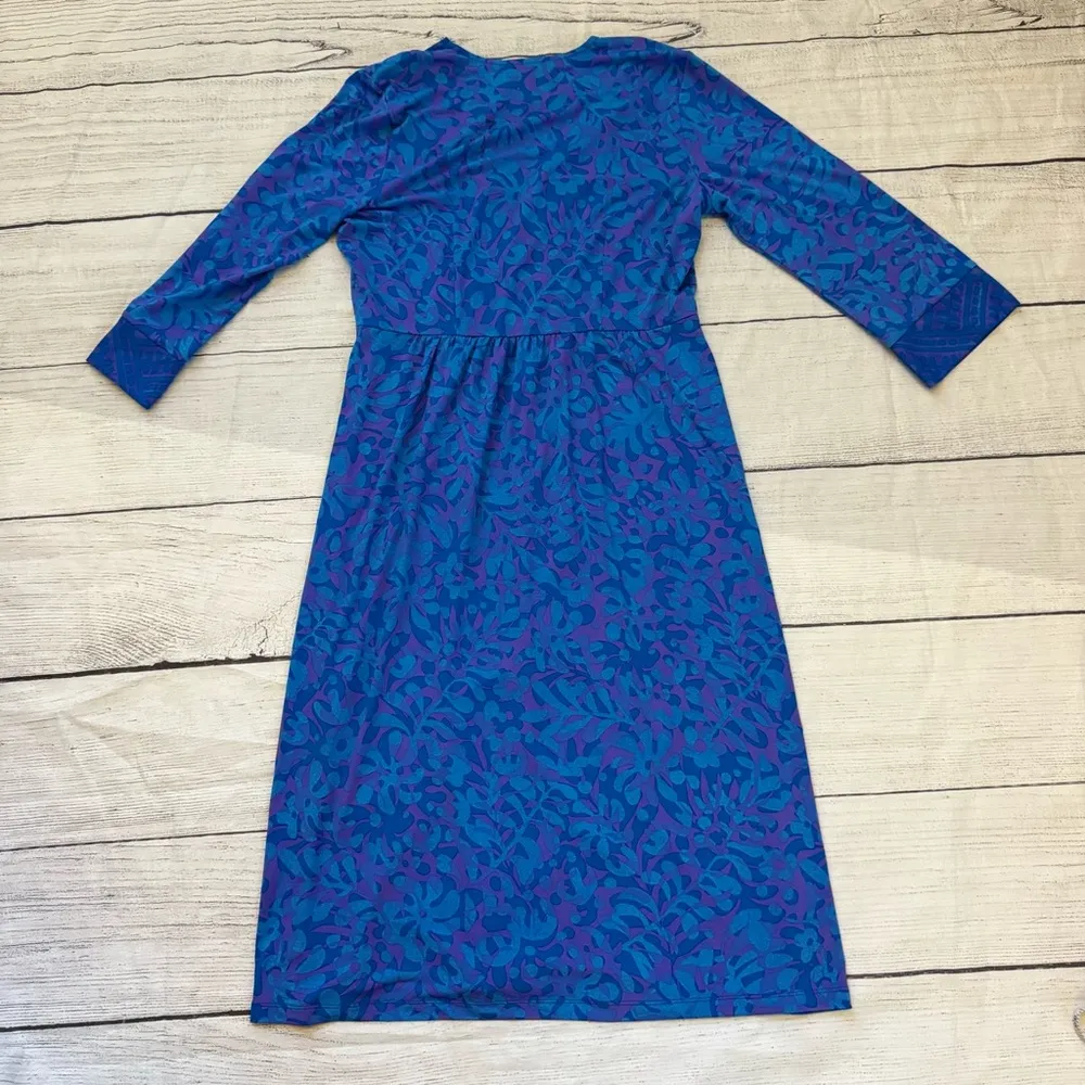 Bob Mackie Wearable Art size small blue leaves print dress - Image 9