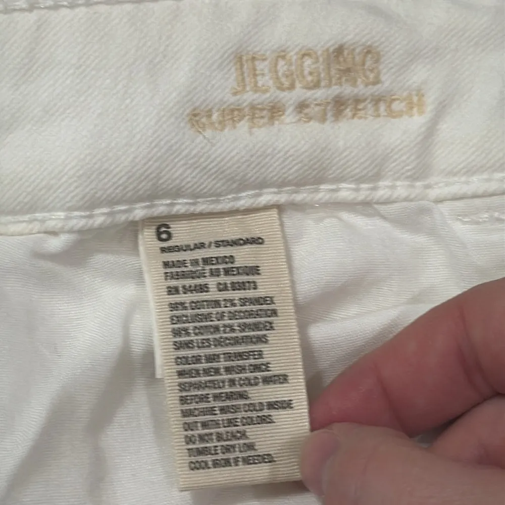 American Eagle women’s jeggings Off White 4 pockets Super Stretch jeans Size 6 - Image 12