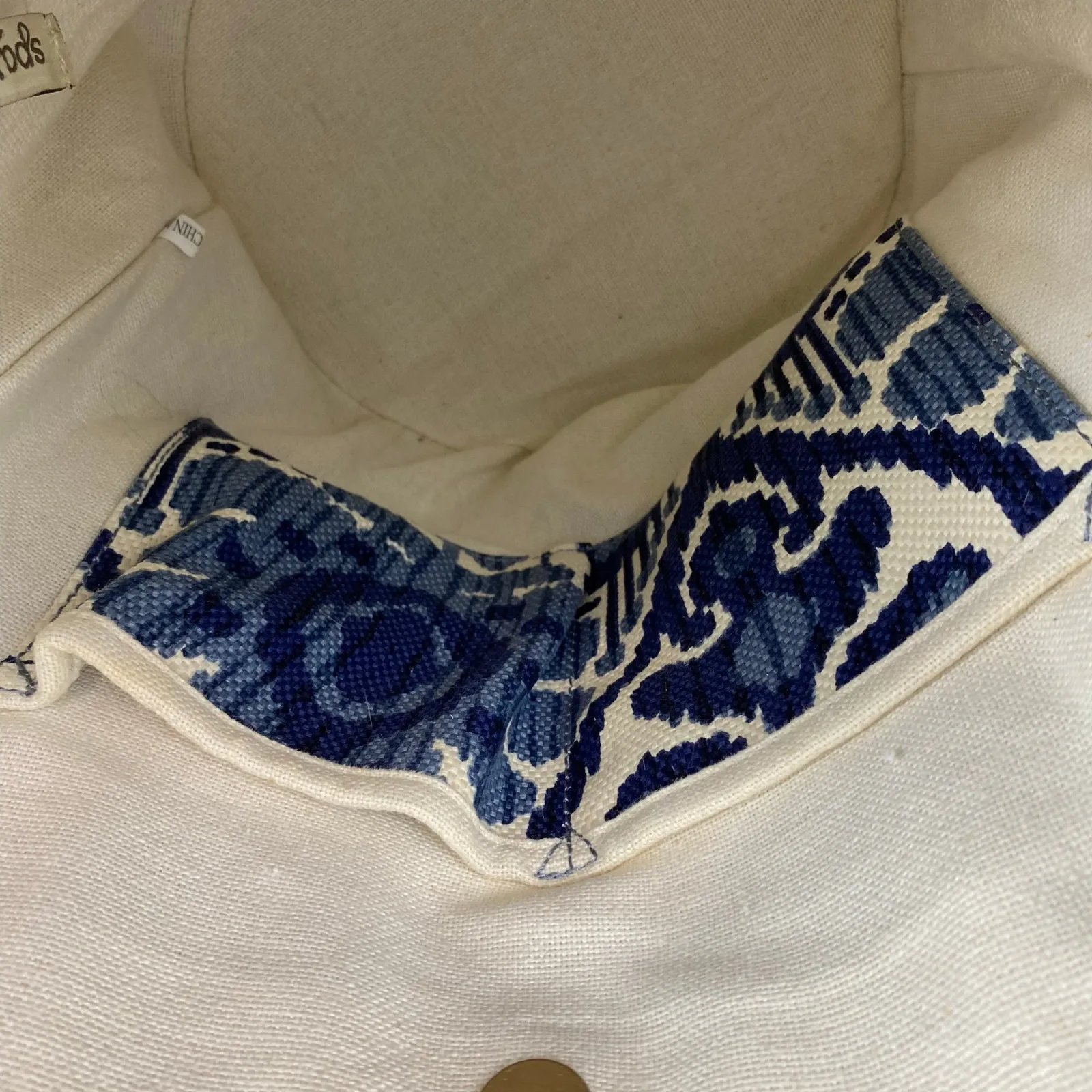 Spartina 449 Moonglade Boho Bucket Bag - Image 13