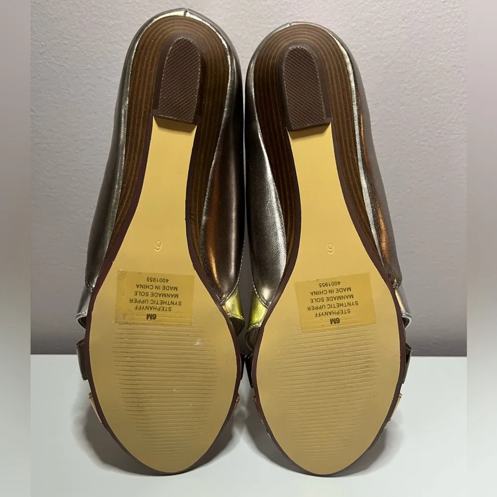 Nine West Women's Stephany Kitten Wedge Sandal Metallic Bronze, Silver Size 6 M - Image 7