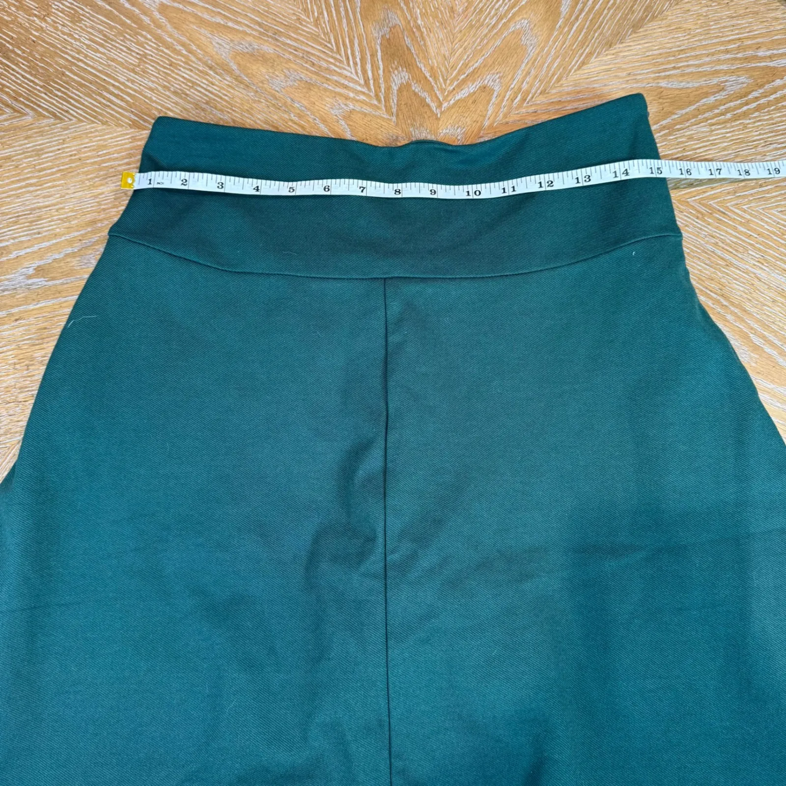 Betabrand Work It Skort Dark Green Size Medium - Image 6