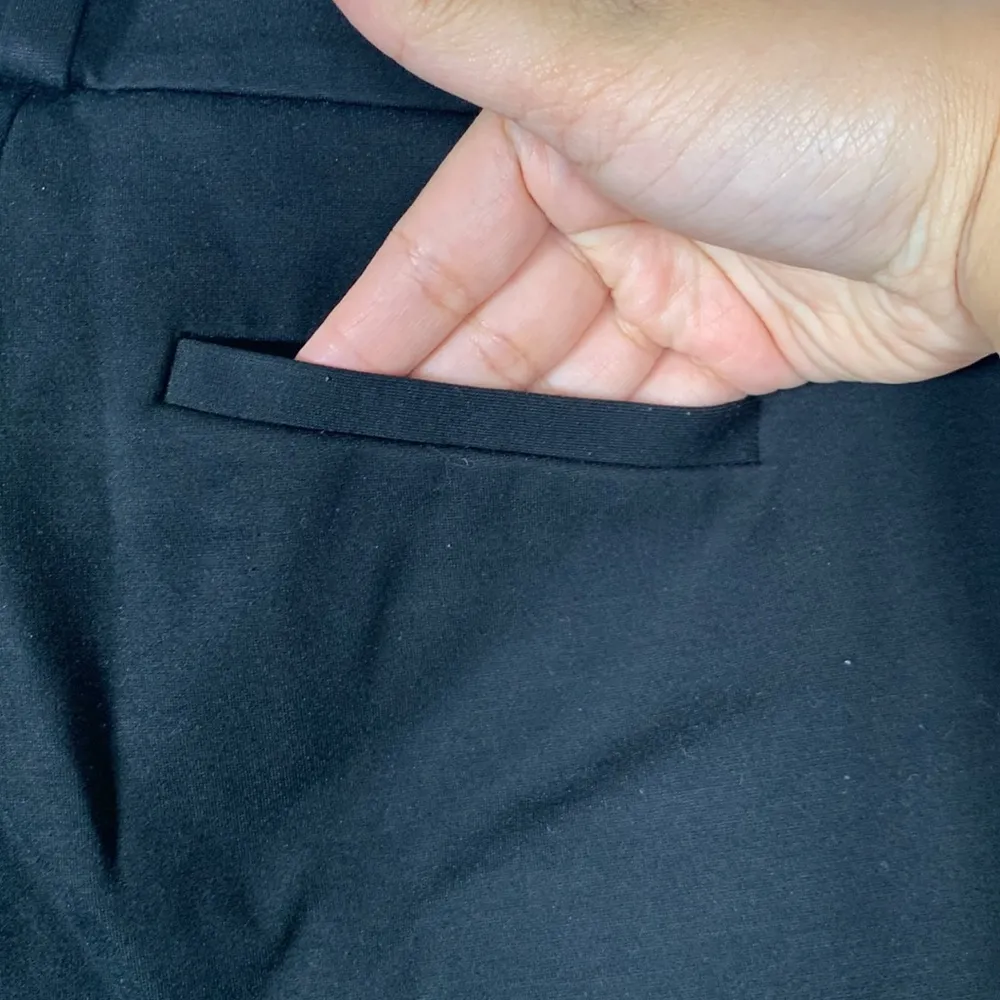 Ann Taylor Petite Black Ankle Stretch Pants Size 6P EUC #DS-1539 - Image 5