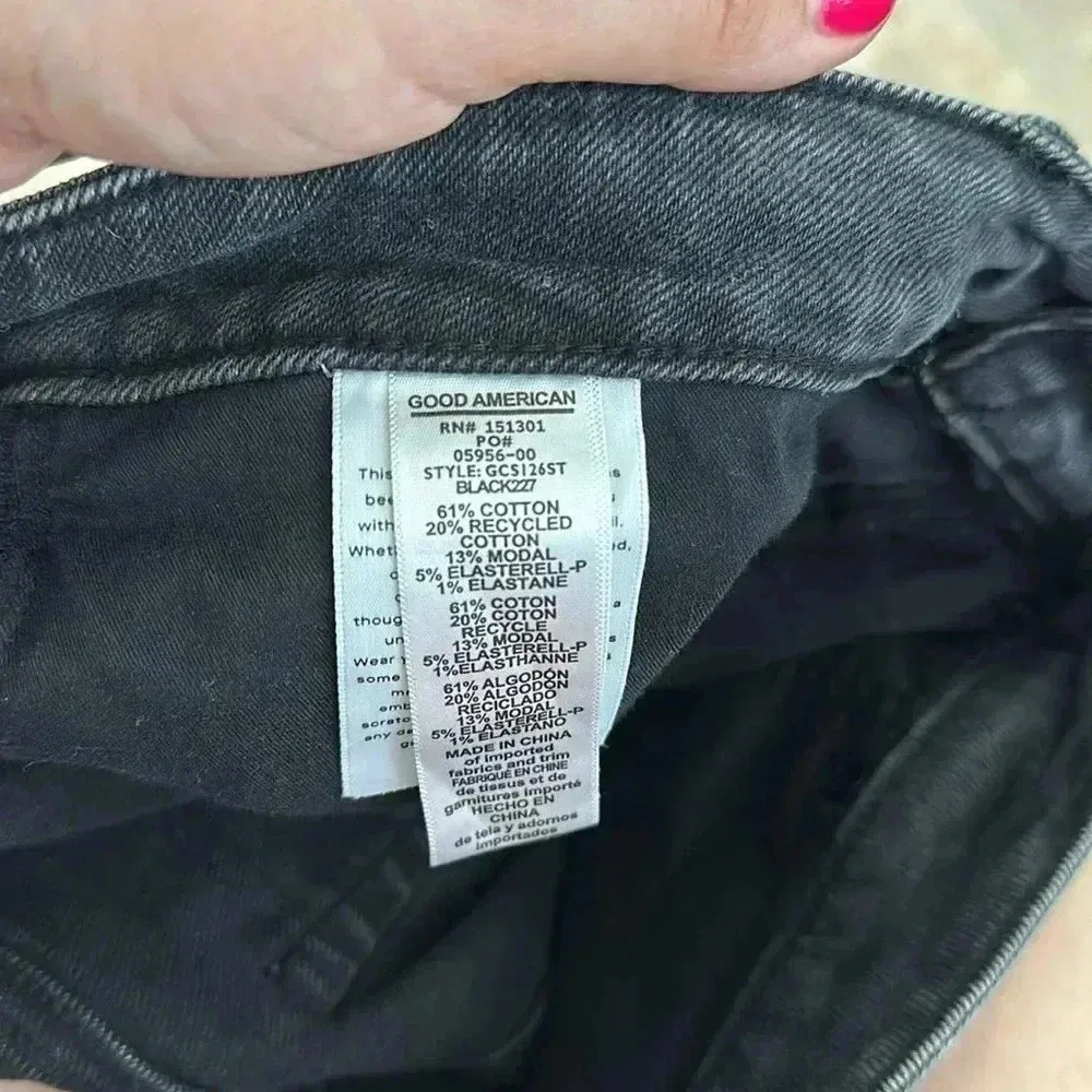 Good American Black Good 90s Wrap Waist Fray Hem Cutoff Shorts Size 15 - Image 7