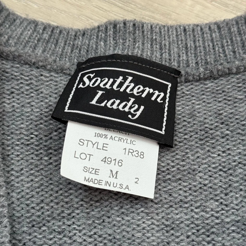 Vintage Southern Lady Christmas Santa Sleigh Reindeer Button Sweater Vest Grey M Gray Size M - Image 5