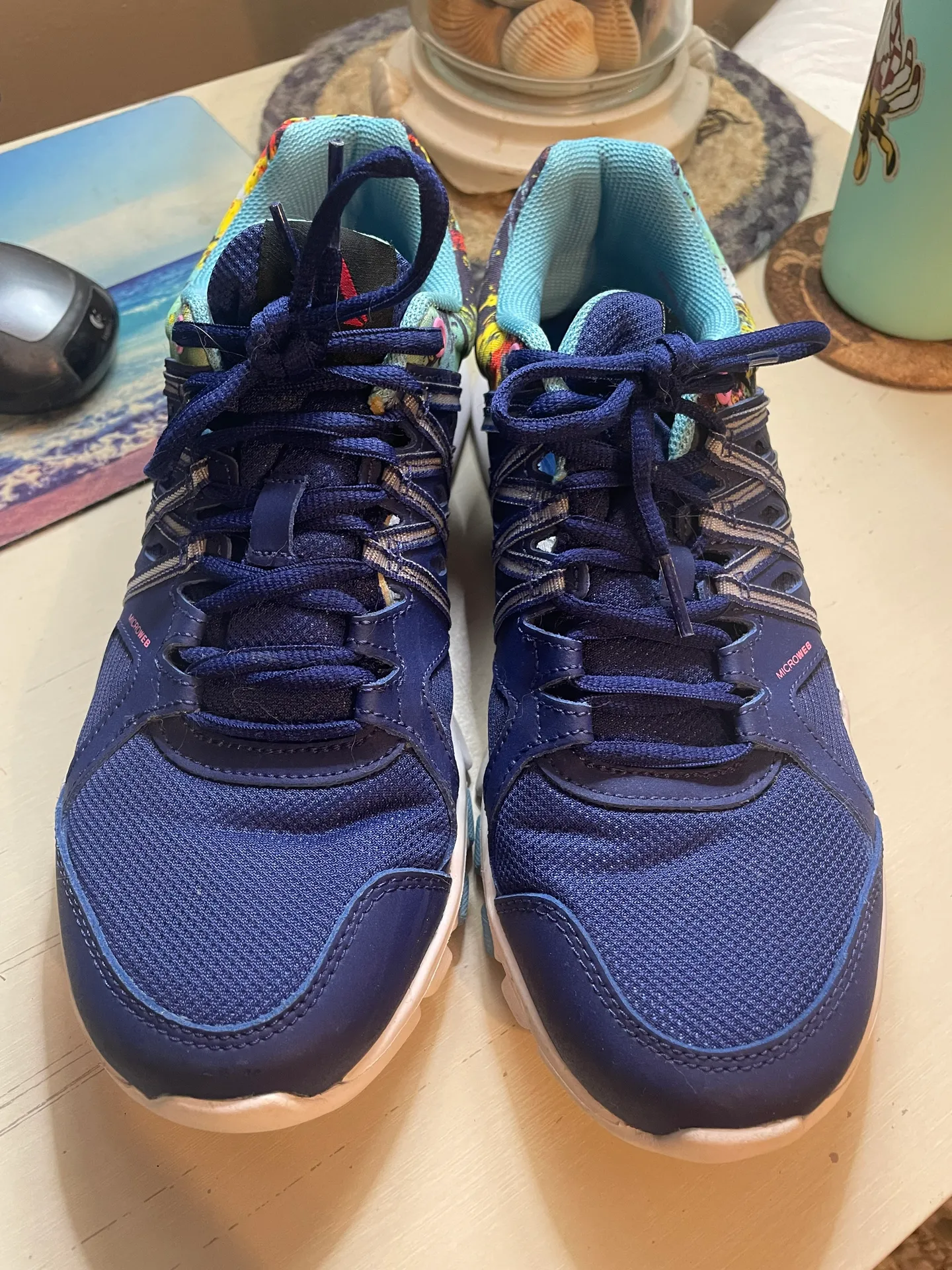 Reebok Trainers - Image 11