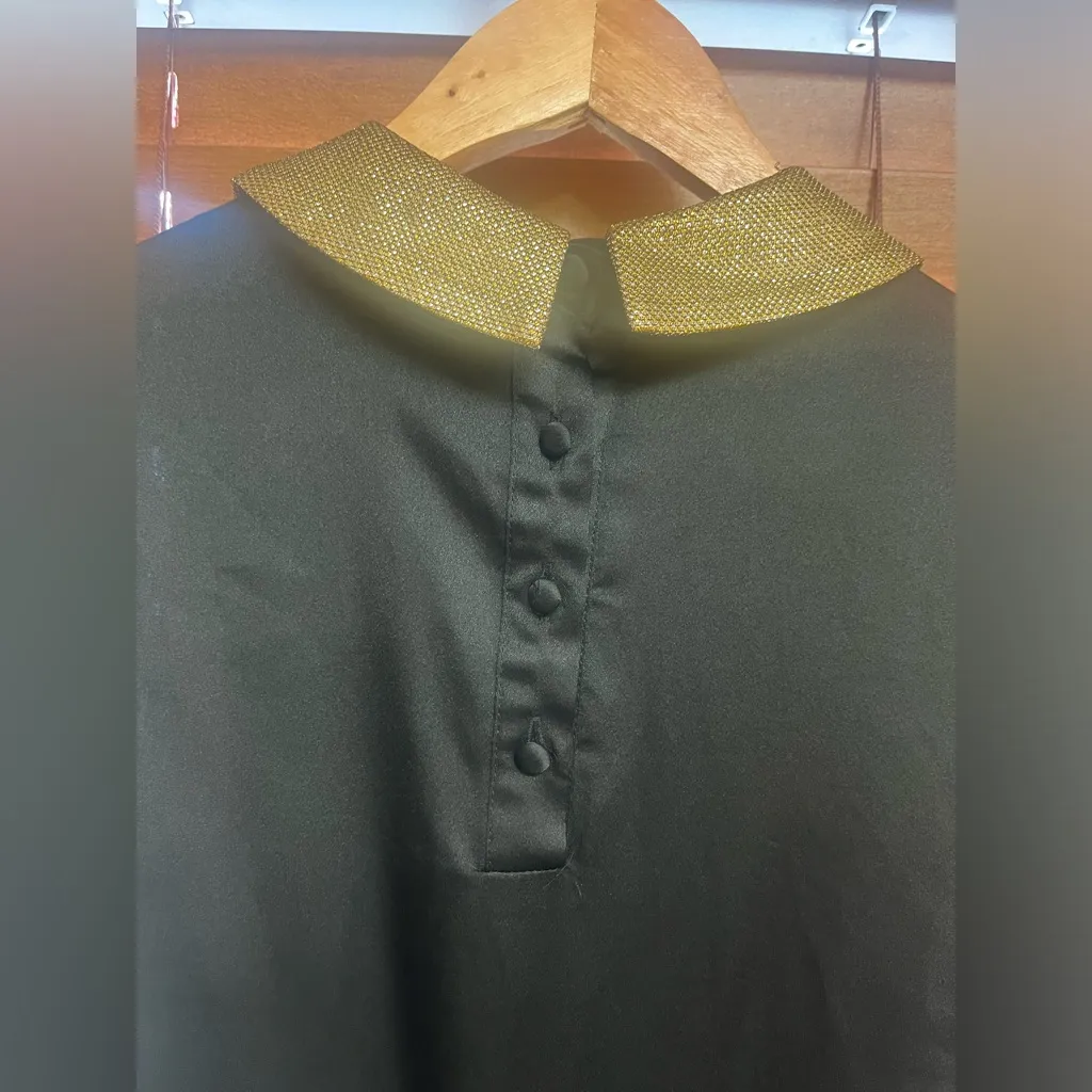 The Moon Peter Pan Gold Sequin Collar Black Blouse  satin Size‎ M - Image 4