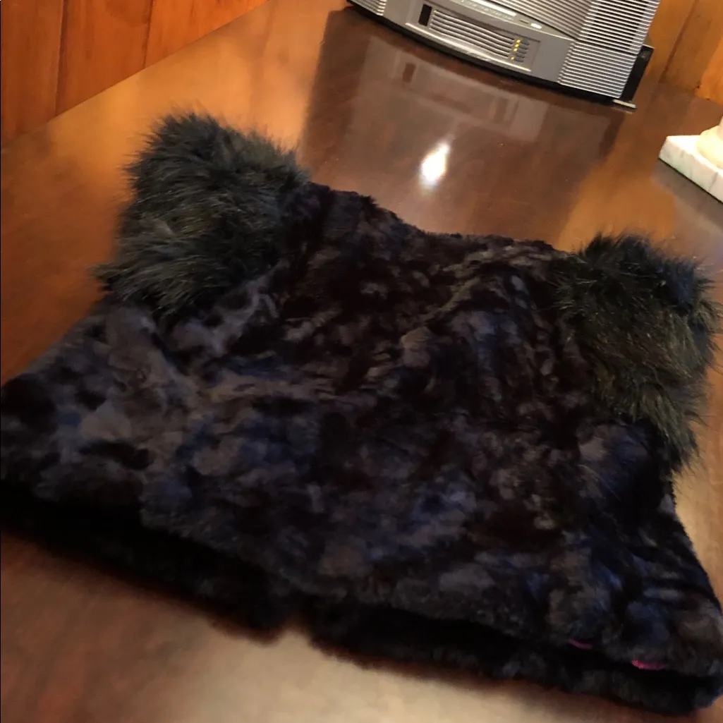 Skaist Taylor Neiman Marcus Target Medium Black - Image 7