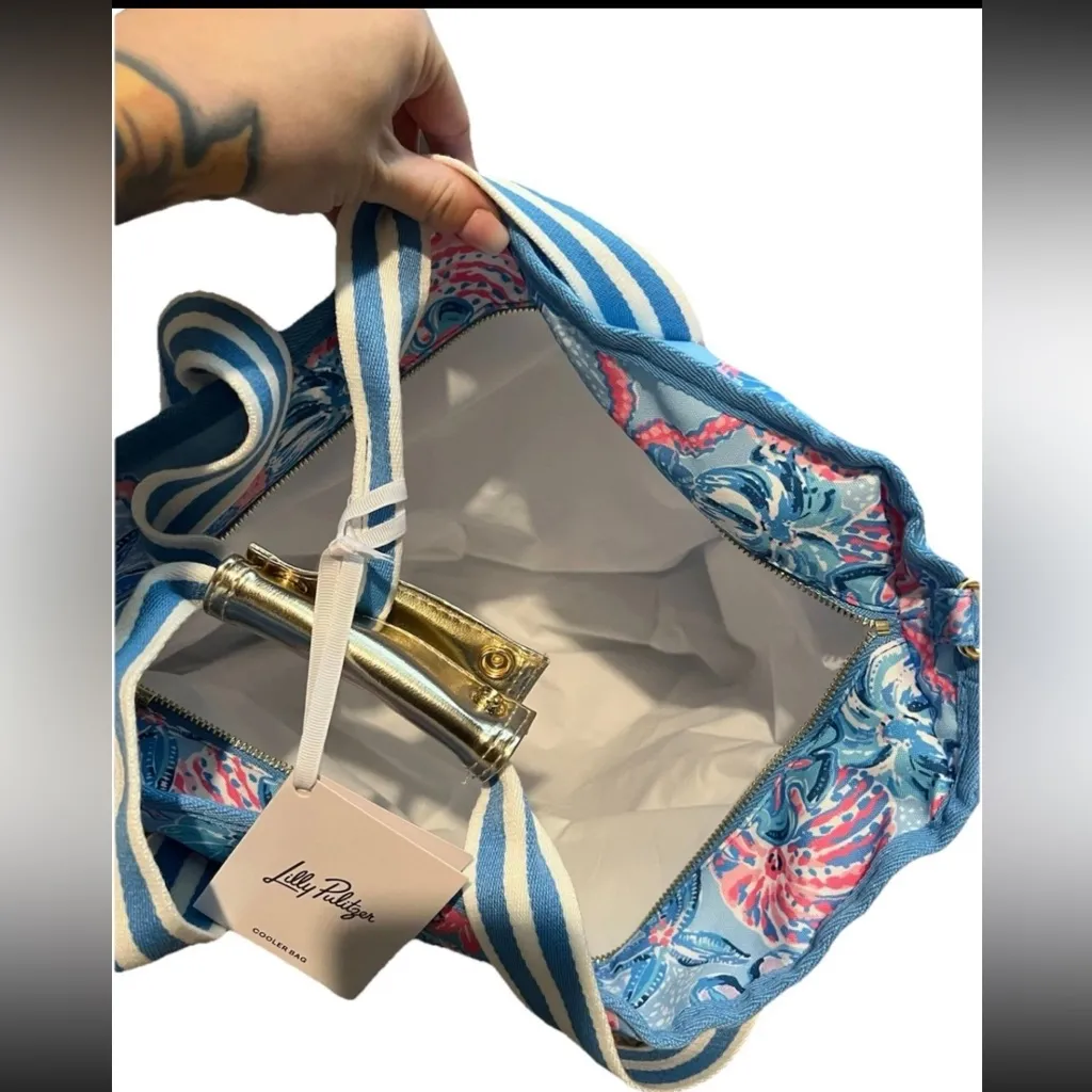 Lilly Pulitzer Bahamas Beachcomber Cooler Bag - Image 7