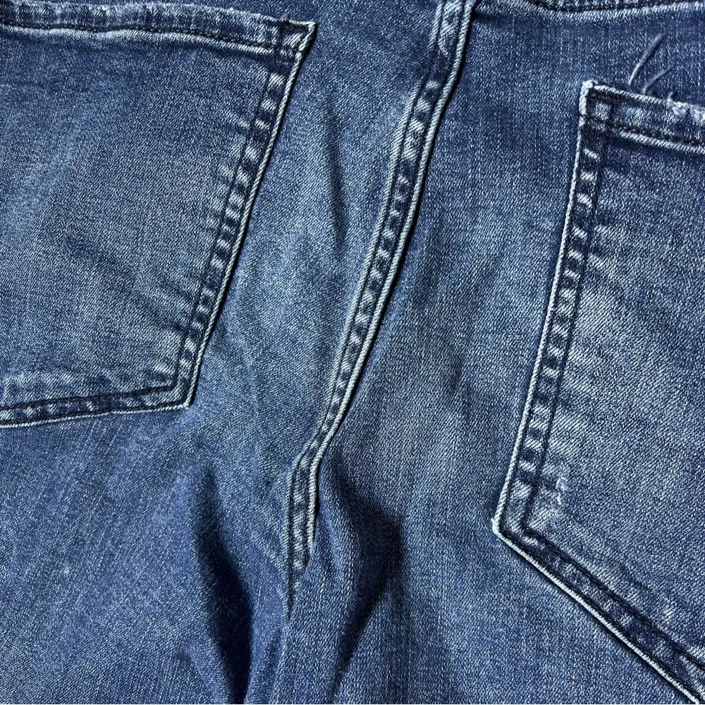 Express Girlfriend High Rise Distressed Cropped Jeans - Image 8