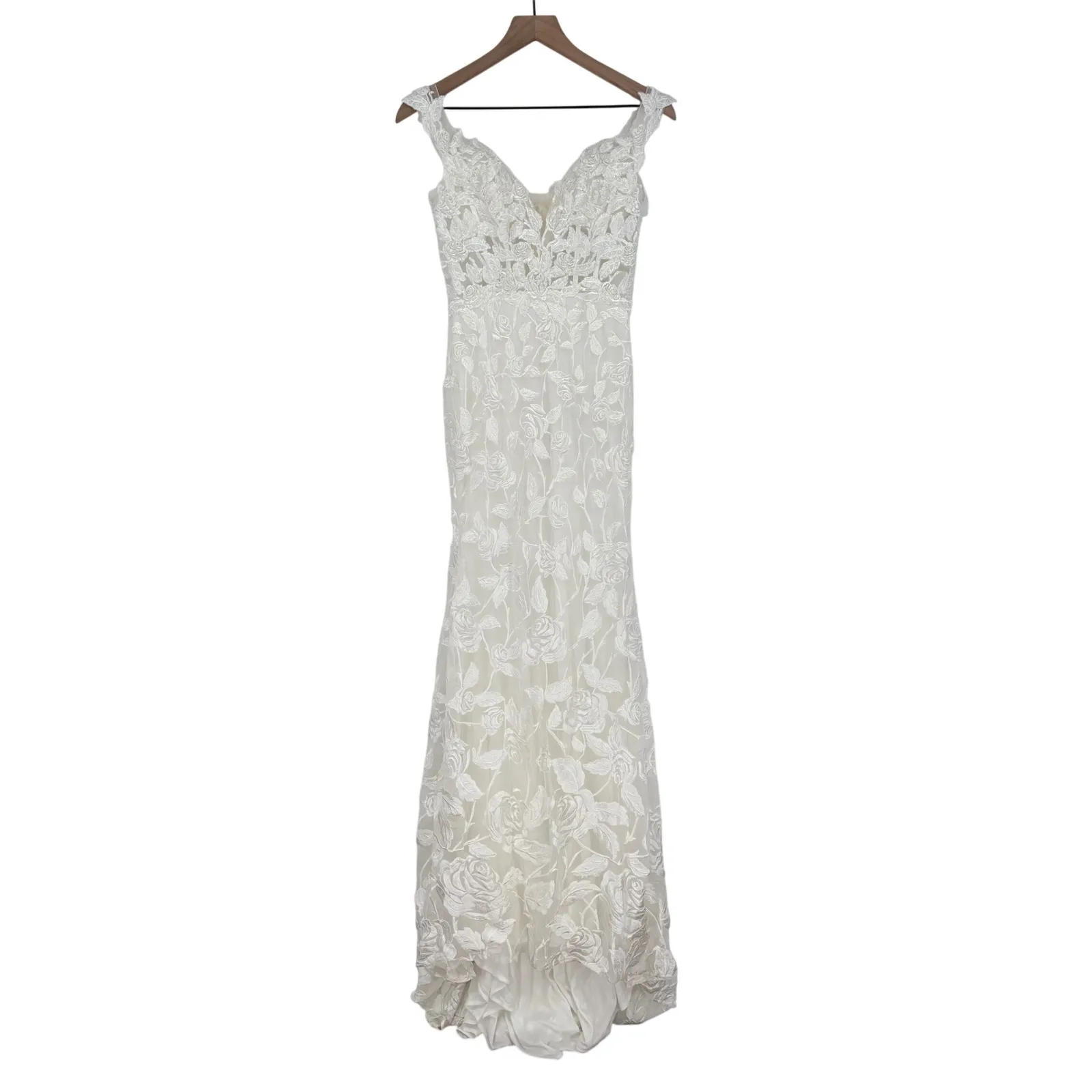 Lulus White Floral Lace V - Image 3