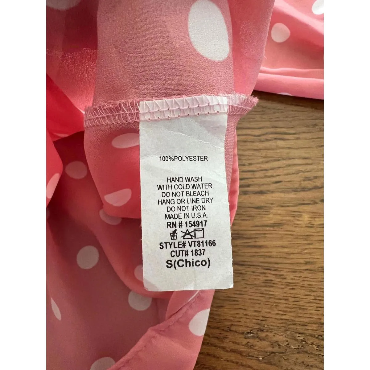 NWOT & Love Pink Polka Dot Blouse -S - Image 6