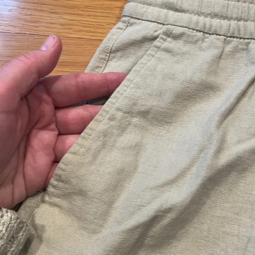 Old Navy  linen blend beige shirts size XXlarge. - Image 3