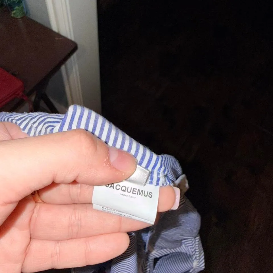 Asymmetrical Frill Shirt Size Small J@cquemus not sure brand 100% - Image 7