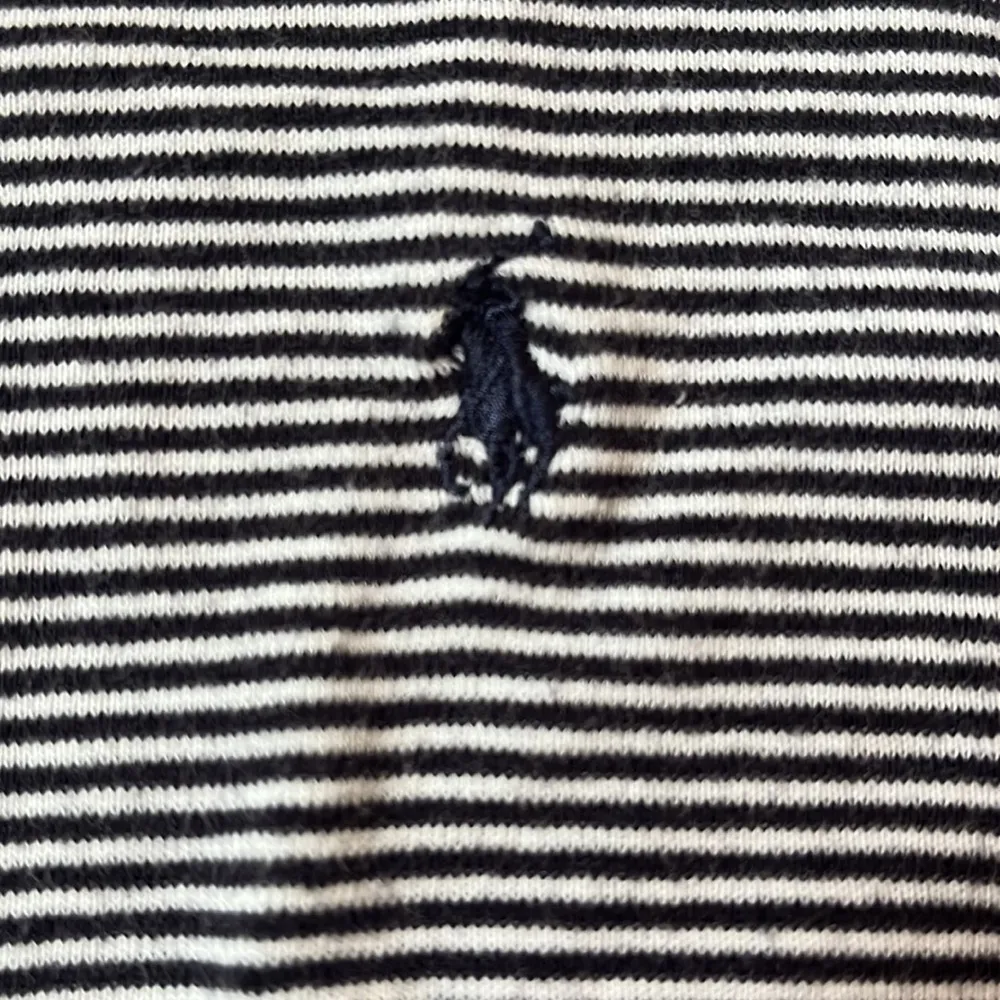 Striped Ralph Lauren T-shirt - Image 3