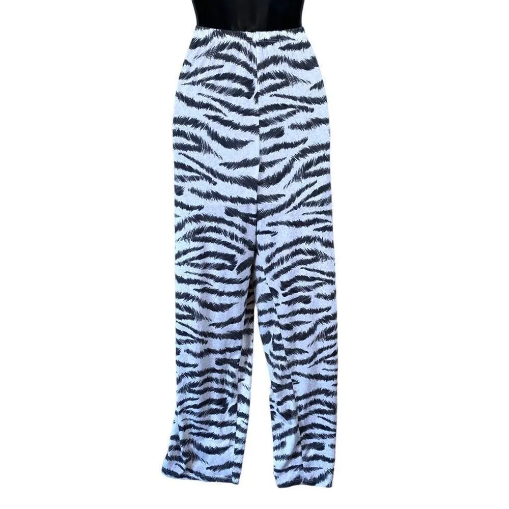 Flora Nikrooz Women’s Zebra Print Pajama Set - Image 13