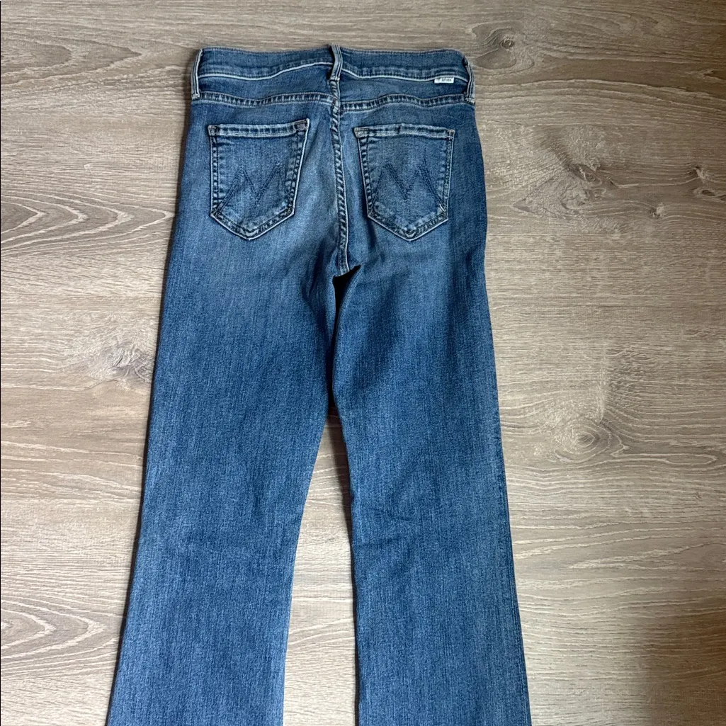 MOTHER The Outside Ankle Mid Rise Bootcut Jeans in Dark And Stormy Night 25 Blue - Image 12