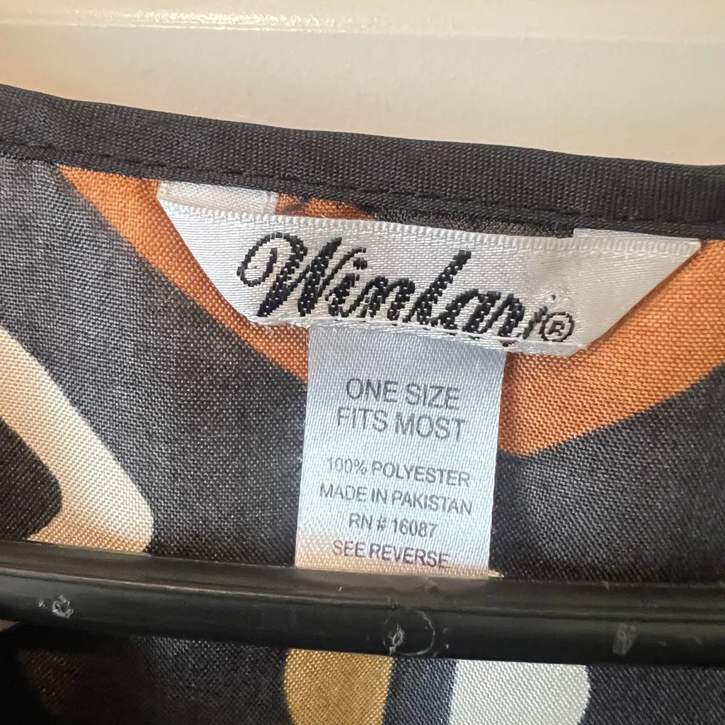 Winlar Black and Orange Patterned Kaftan Size one size - Image 5