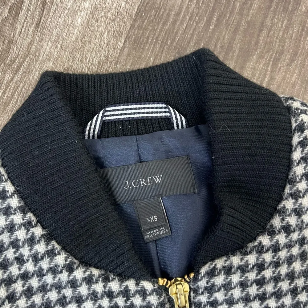 J. Crew Black White Houndstooth Wool Jacket - Image 13