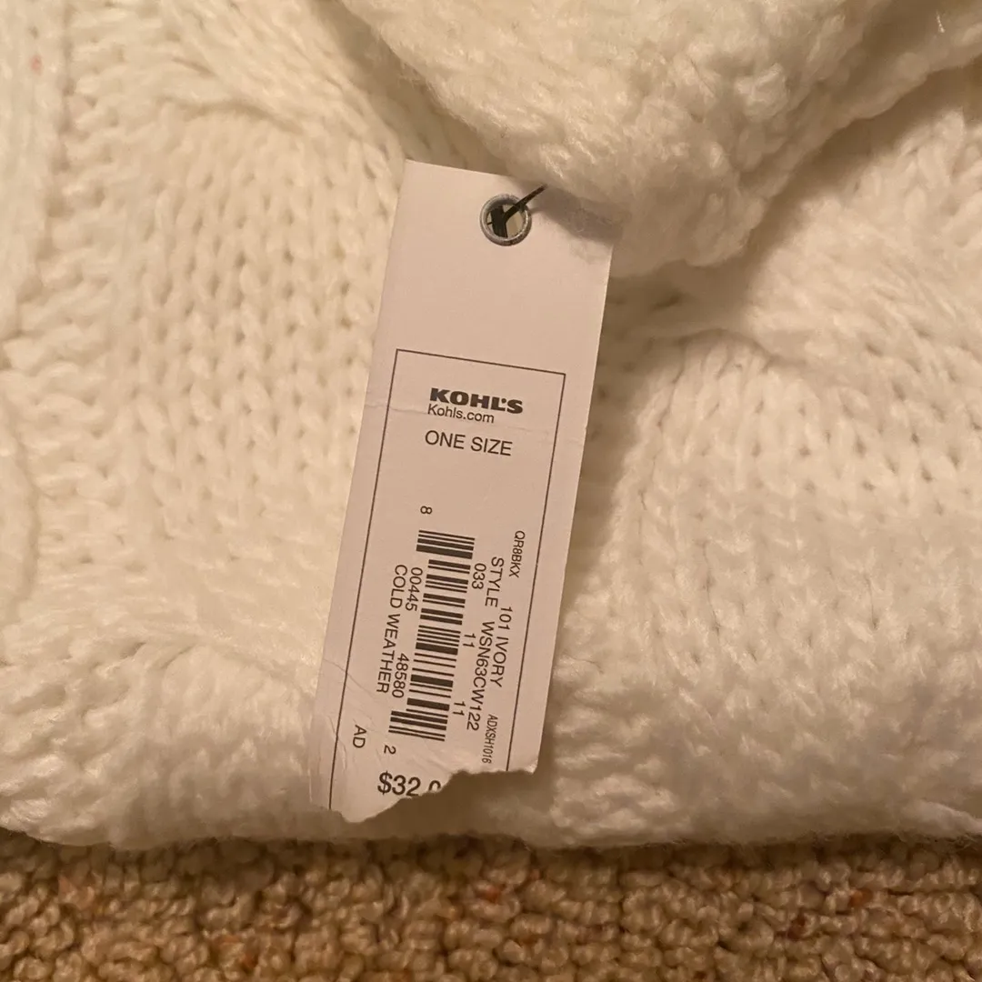 ‼️ Knit Infinity Scarf‼️ - Image 4