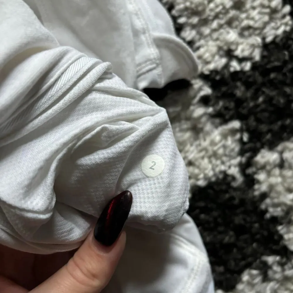 Lululemon Women's White and Grey Top - Image 5