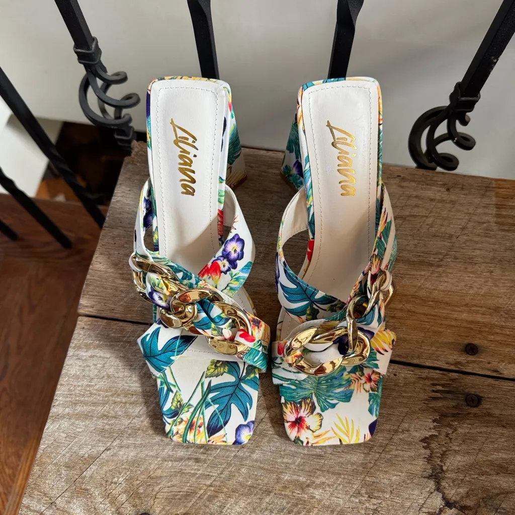 Liliana Floral Block Heel Sandals with gold chain detail 8.5 - Image 5