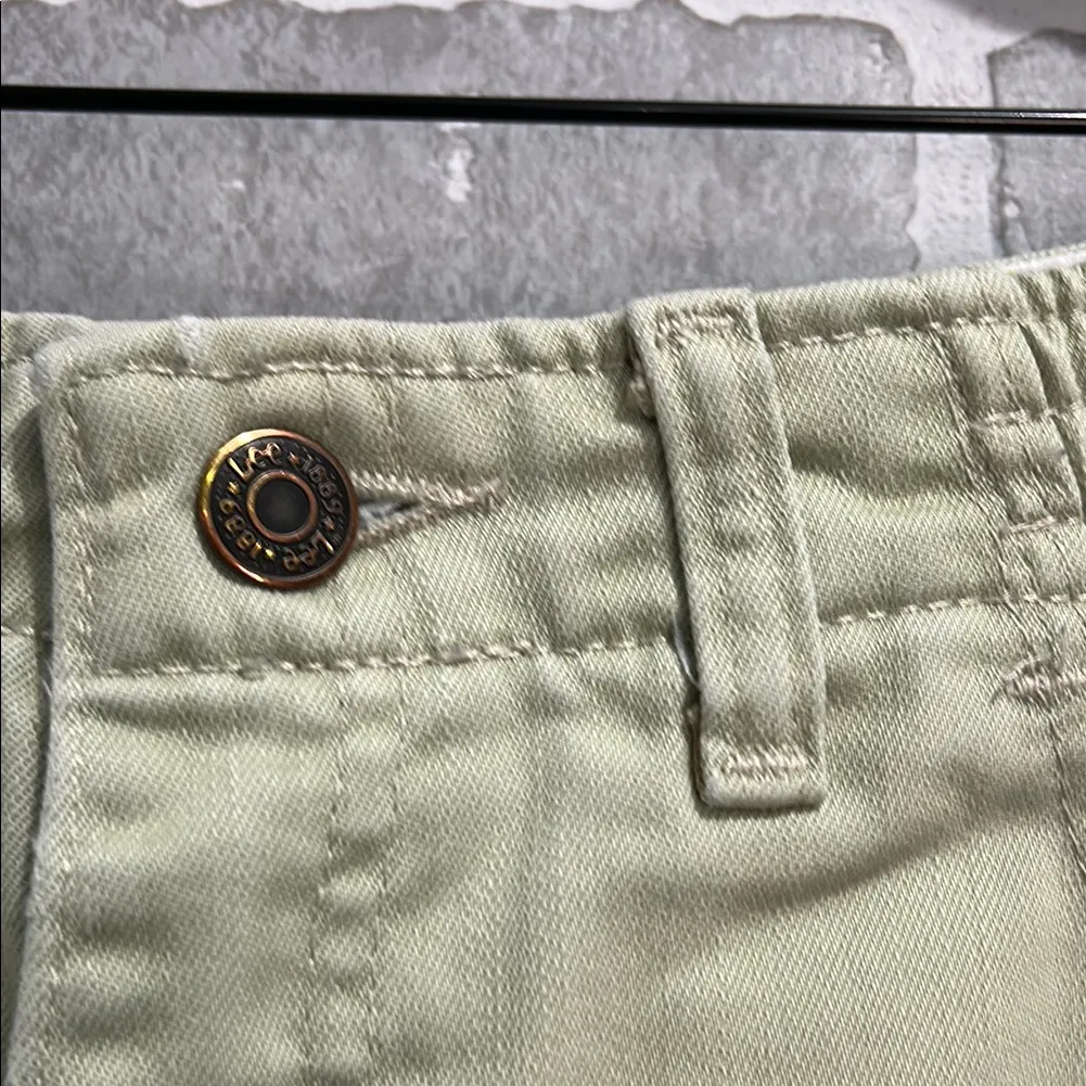 Vintage LEE At The Waist Flat Front Shorts Casual Wear Womens Size Medium/10 - Image 4