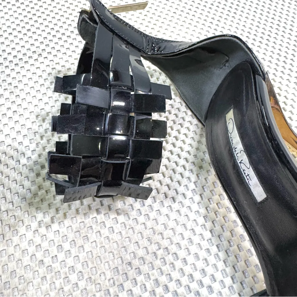 Oscar De La Renta Black Patent Leather Woven Ankle Heels 40, US 10 - Image 9