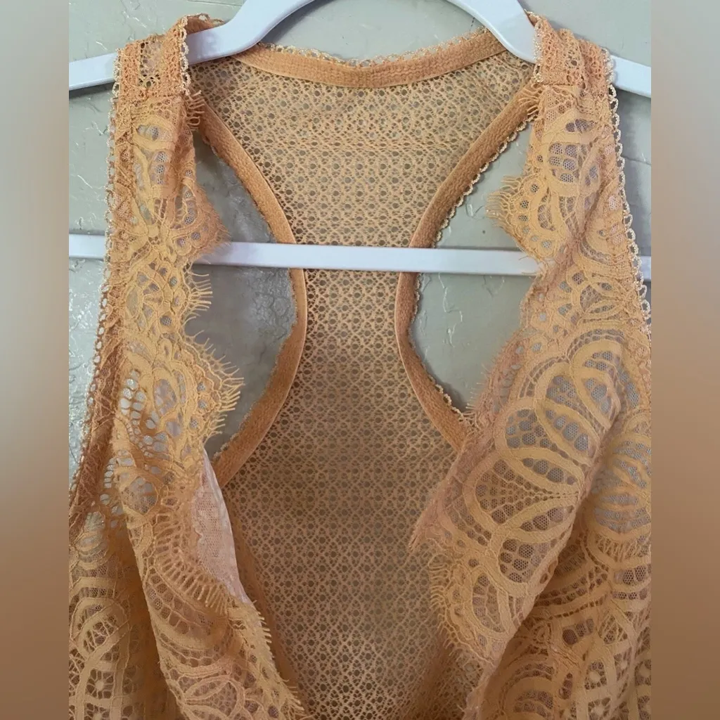 New VICTORIA'S SECRET Orange Lacey Bralette Bra Size L - Image 5