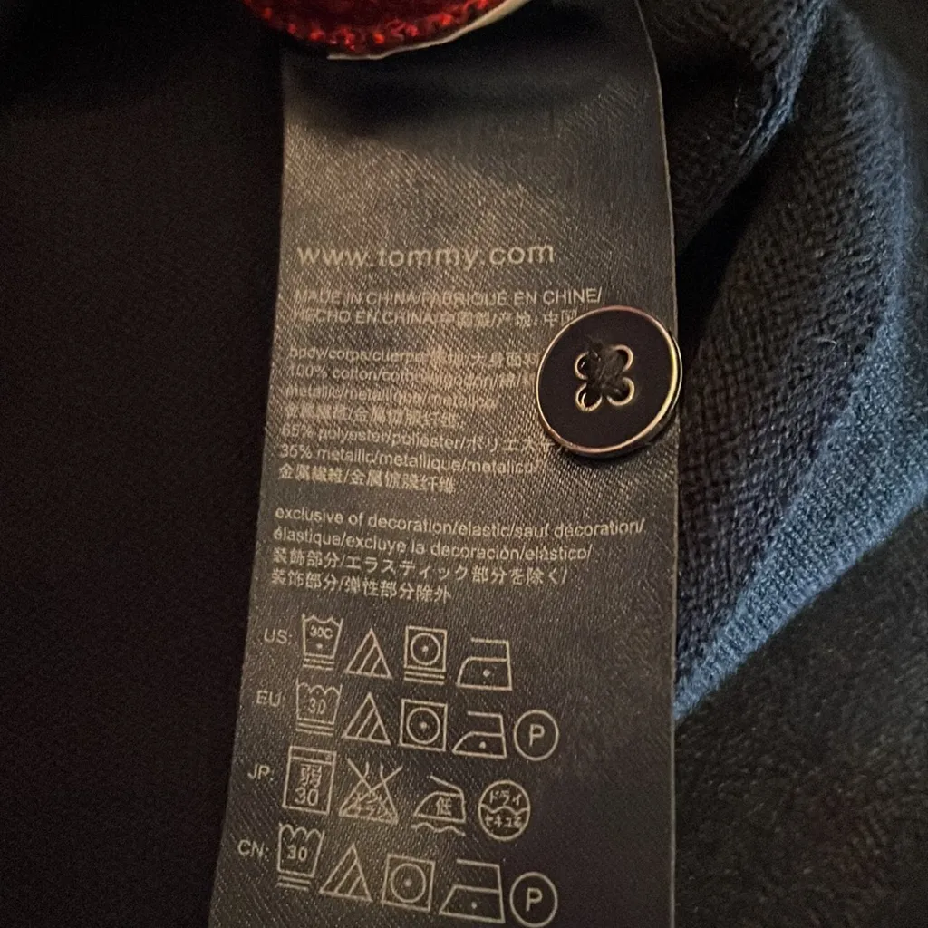 Tommy Hilfiger plaid sweater - Image 6