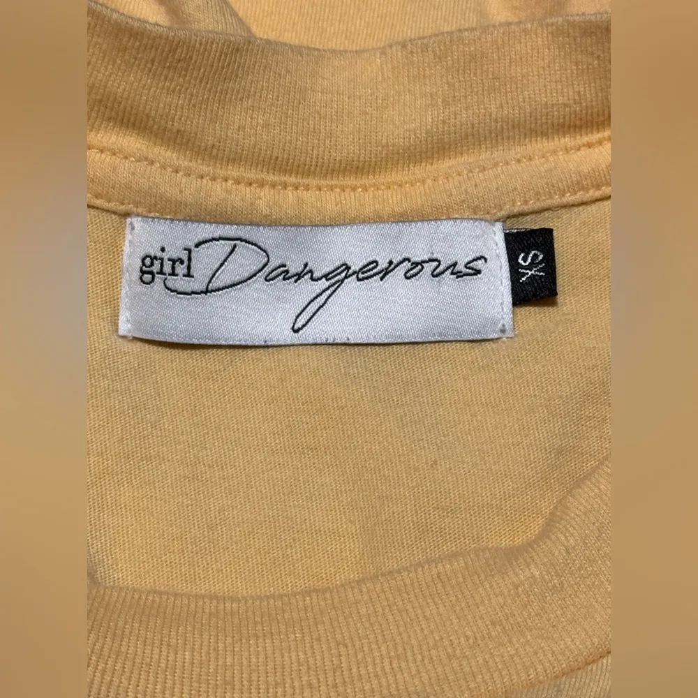 EUC Girl Dangerous x Free People Yellow and Green Plants Muscle Tee size XS - Image 9