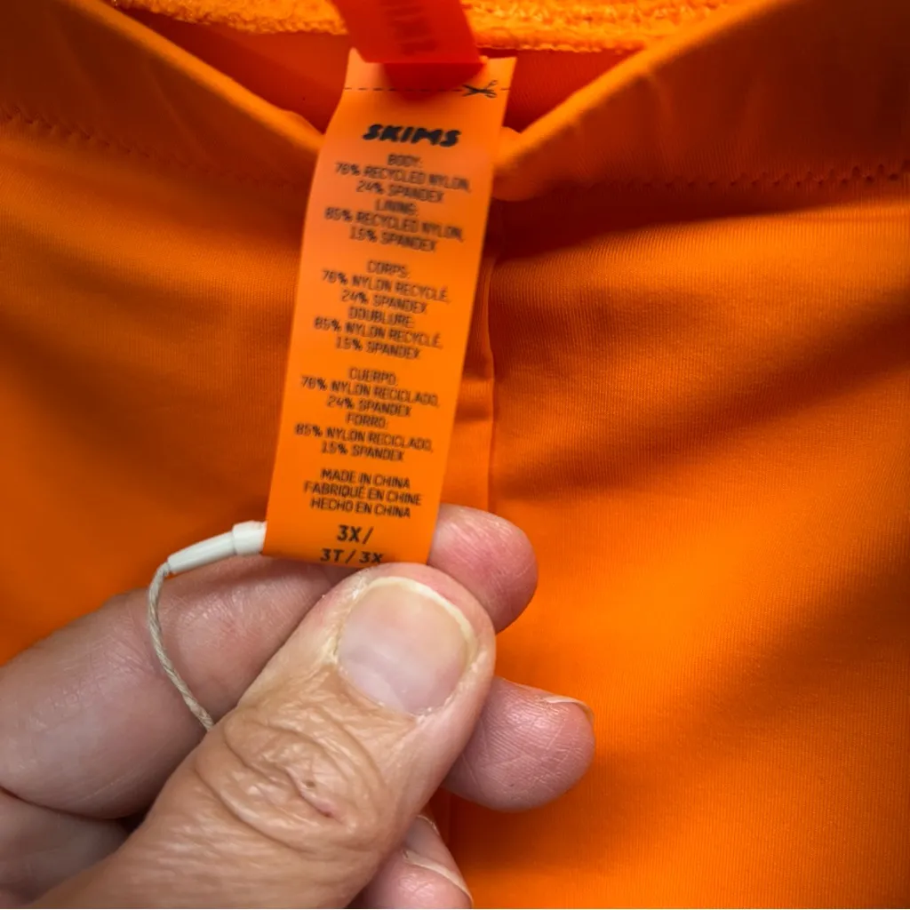 SKIMS‎ Bright Orange Bike Shorts - Image 3