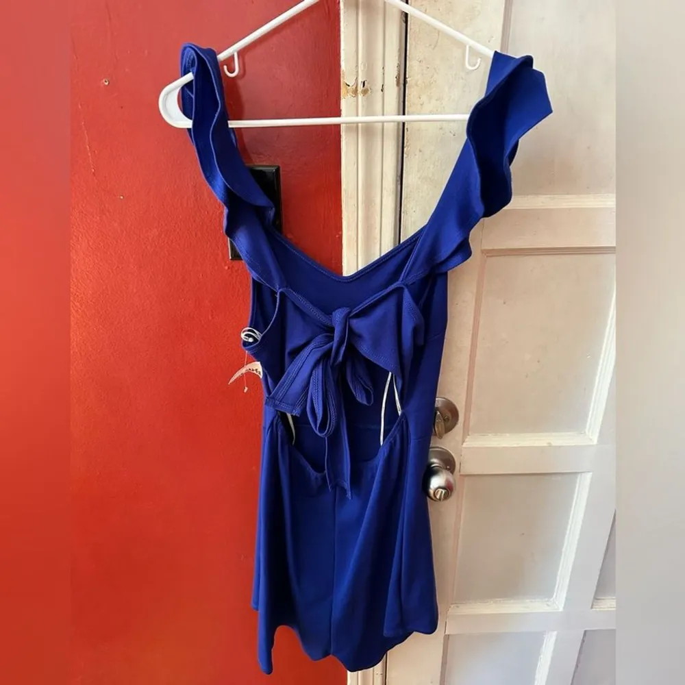 Rolla Coster Blue Ruffle Backside Cutout Bow Romper NWT - Image 4
