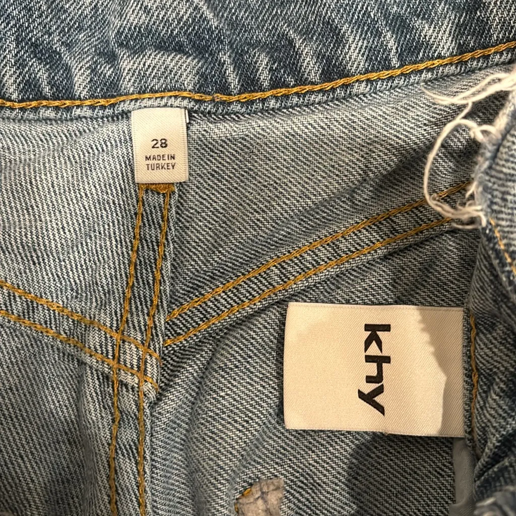 KHY CLASSIC LOW RISE DENIM JEANS | LIGHT WASH - Image 6