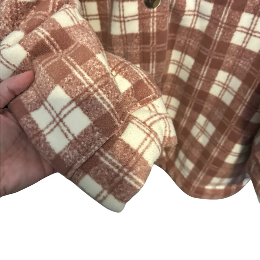 Cuddl duds Plaid Sherpa lined Jacket size 2x - Image 2