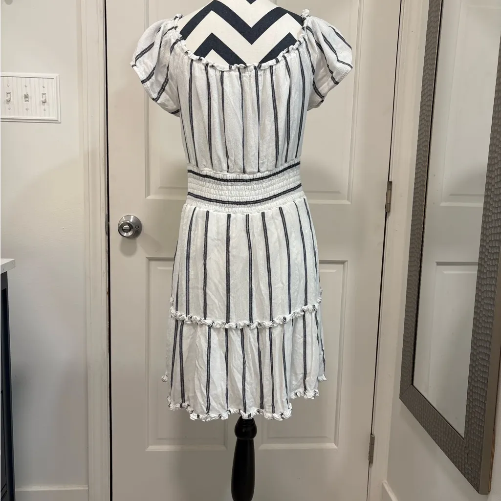 American Eagle Tiered Striped Dress Flowy Boho Tie Front Knee Length Black/White - Image 6