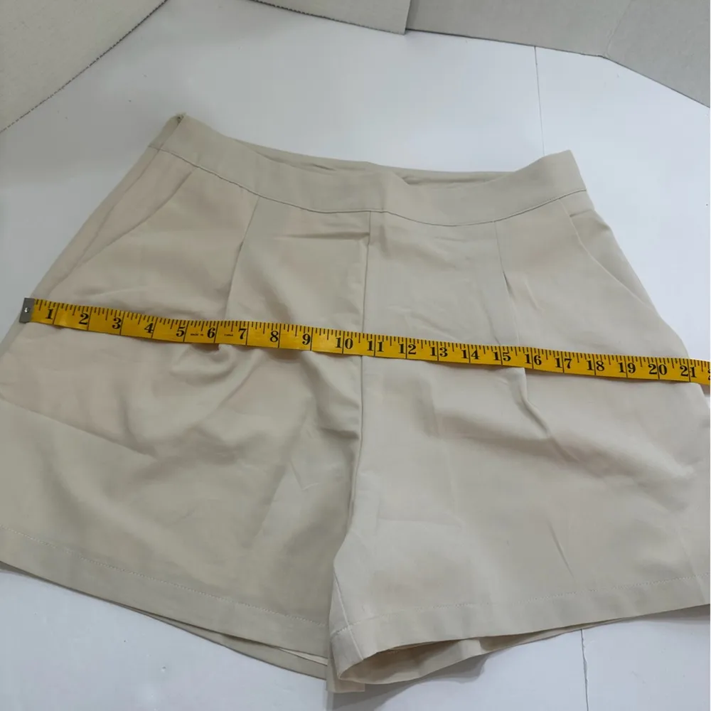 NWOT Cider Woven Mid Rise Solid Pocket Shorts Beige | TAGS CUT OUT SEE NOTES - Image 15