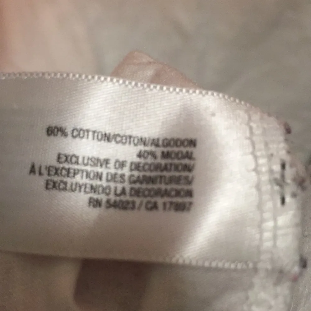 Beautiful orange and white sequin ombré tank. - Image 6