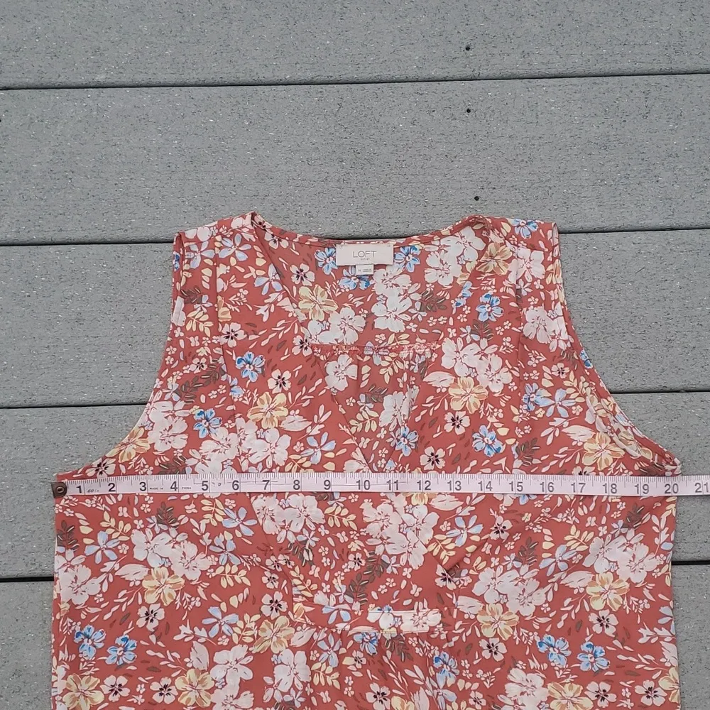 Loft Floral Print Sleeves V-Neck Blouse - Image 10