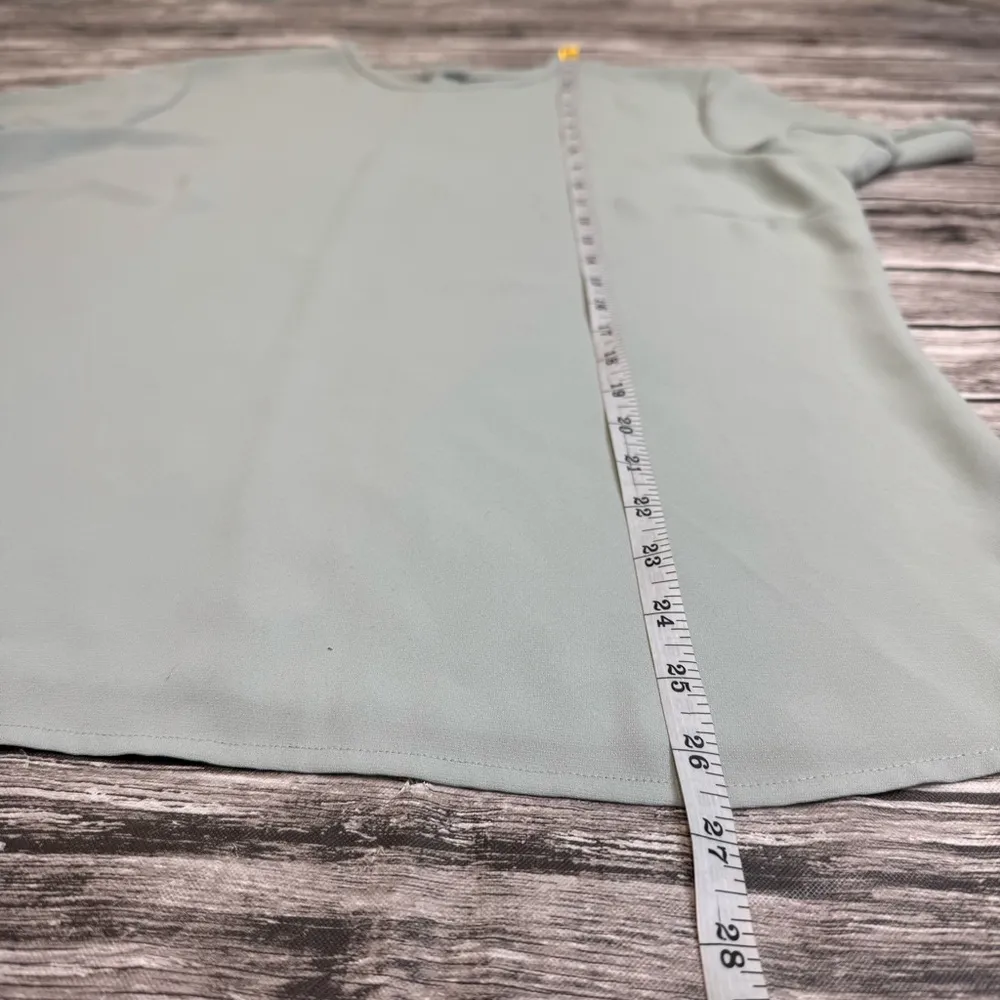 Liz Claiborne Collection Women's Short Sleeve Blouse Pale Light Sage Green 12 - Image 10