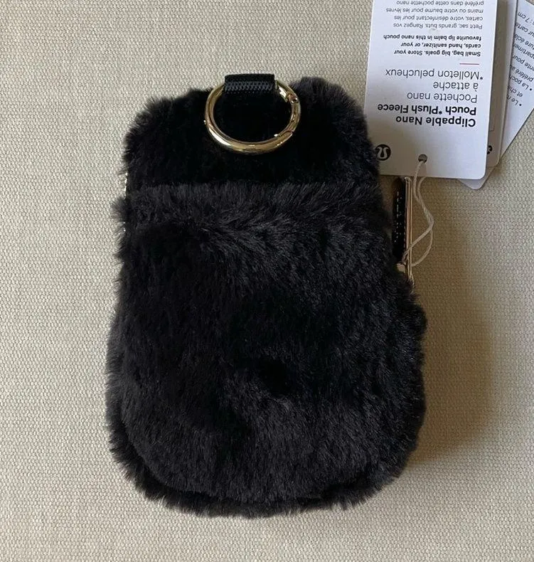 Clippable Nano Pouch *Plush Fleece - Black/Gold - Image 7